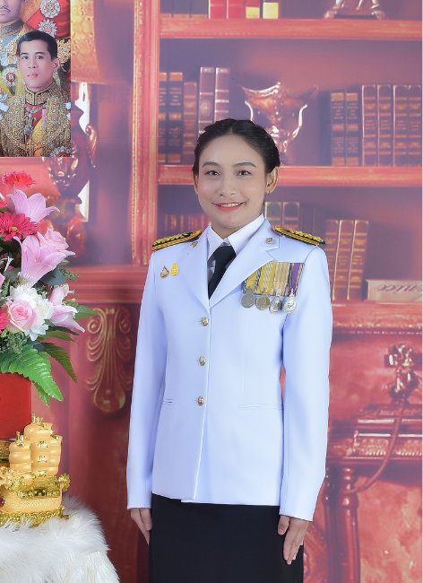 นางสาวหฤทัย พูศรี