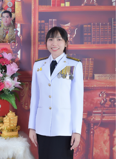 นางสาวขวัญจิรา แน่นอุดร
